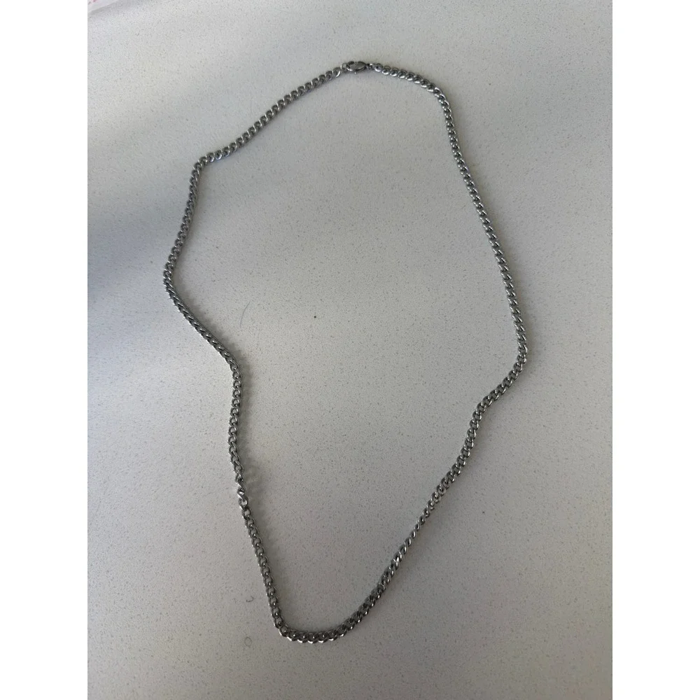 Unbranded Silver Tone Curb Chain Necklace Lobster Clasp Minimalist 20 Inch 0535